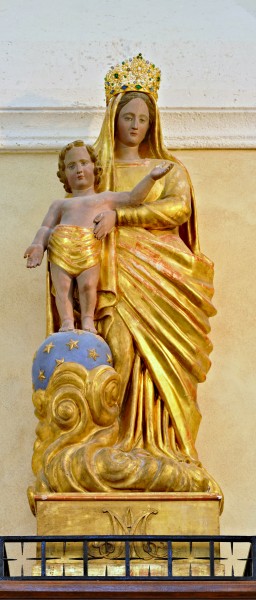 Chalais 16 Chapelle N.D. Vierge à l'enfant 2013