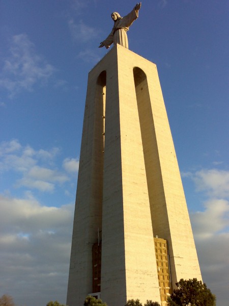Cristo Rei (vista lateral)