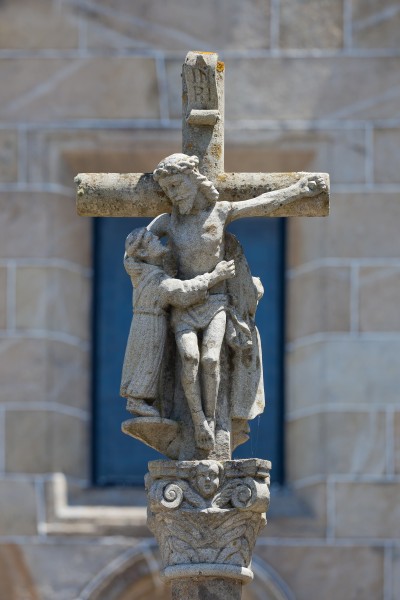 Cruceiro da igrexa de San Vicente de Noal - Porto do Son 2011-05-27