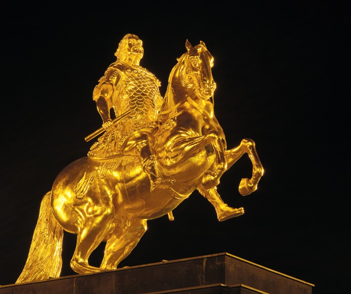 Dresden-GoldReiter-night