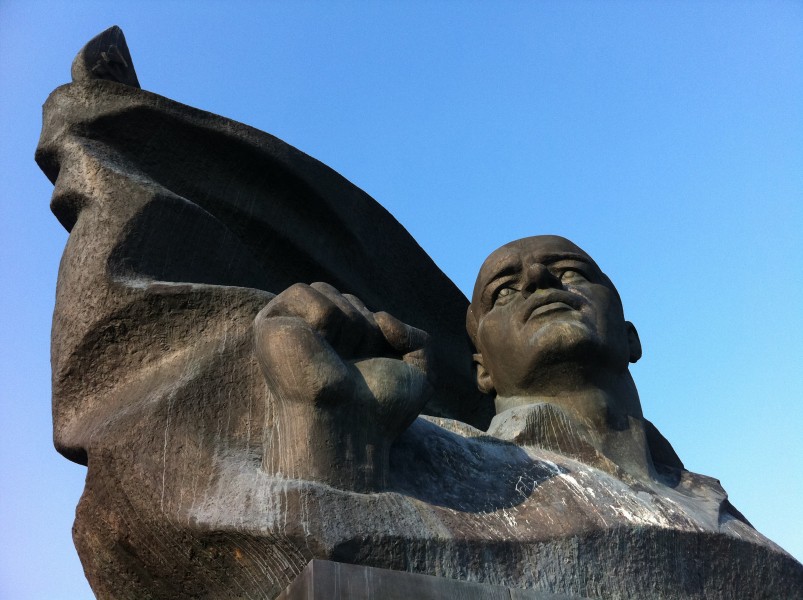 Ernst Thaelmann Denkmal Detail