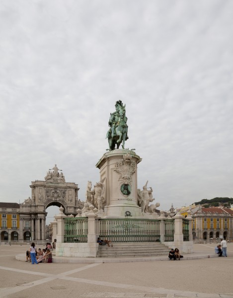 Estatua de Don José I, Plaza del Comercio, Lisboa, Portugal, 2012-05-12, DD 03
