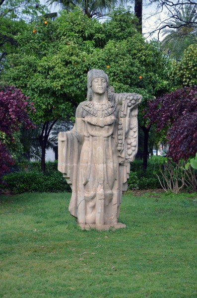 Estatua de Iberia Jardines de las Delicias