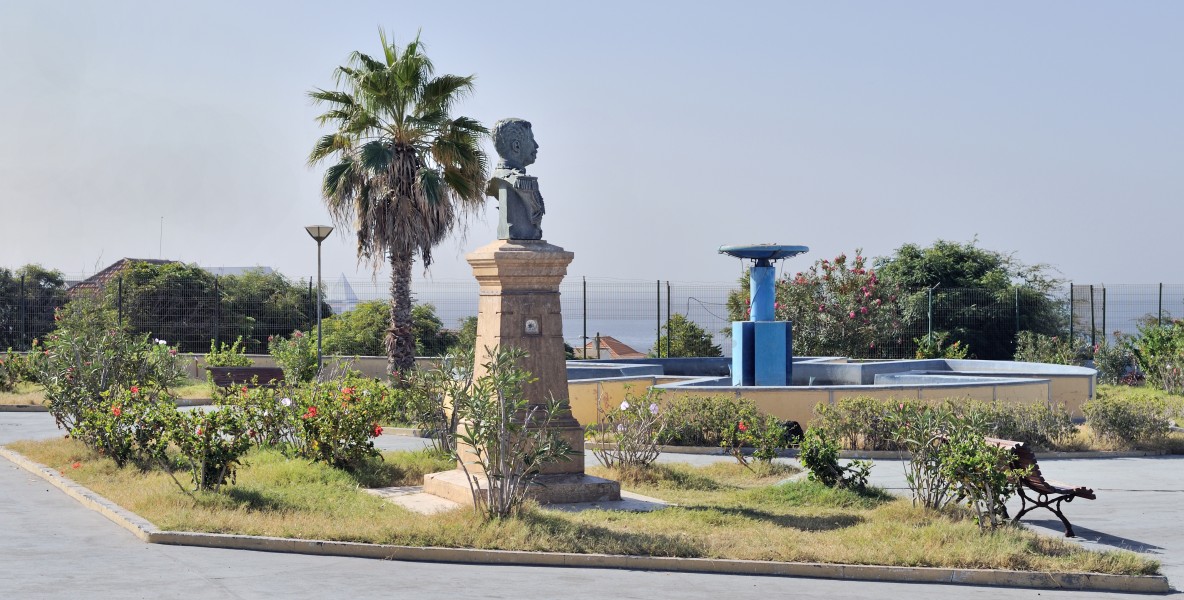 Fogo São Filipe Alexandre de Serpa Pinto Monument