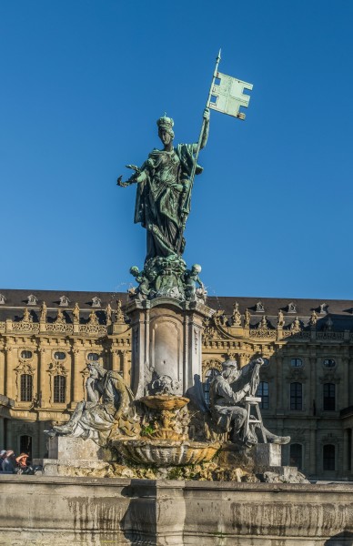 Frankoniabrunnen Wurzburg 01