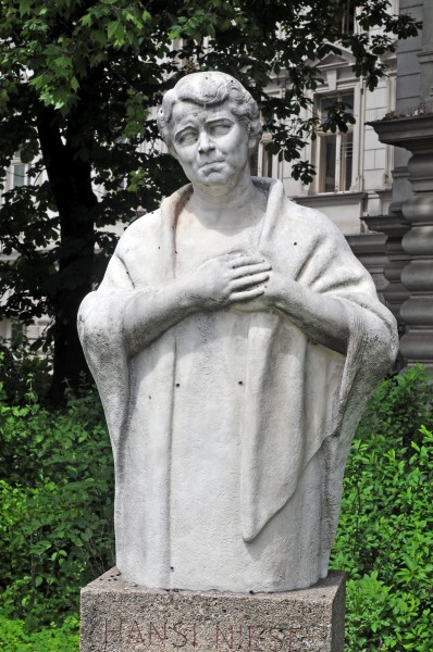 Hansi Niese - Denkmal-ralfR-2