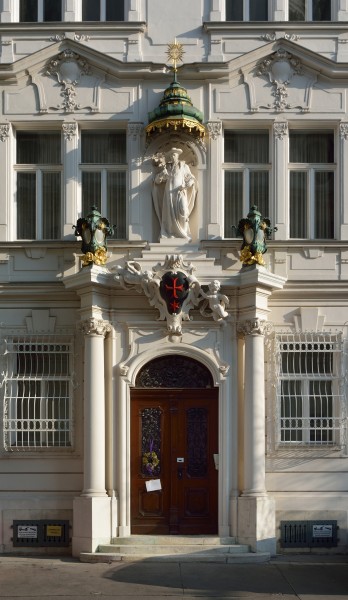 Kreuzherrenhof Portal DSC 8914w