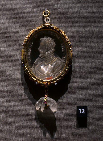 Kunsthistorisches Museum 09 04 2013 Medallion William V of Bavaria