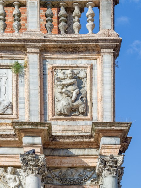 Loggetta Sansovino rilievo putto a destra Campanile San Marco Venezia