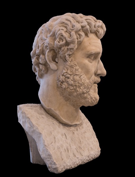 MANNapoli 6078 Antoninus Pius Farnese