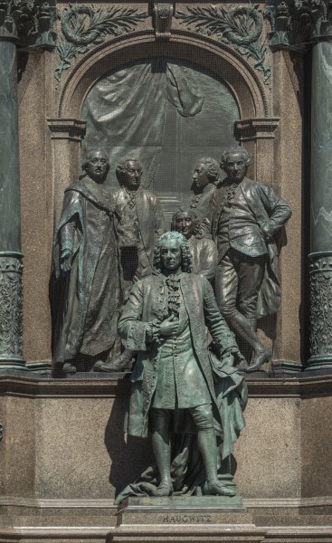 Maria-Theresiendenkmal - Friedrich Wilhelm von Haugwitz-5215