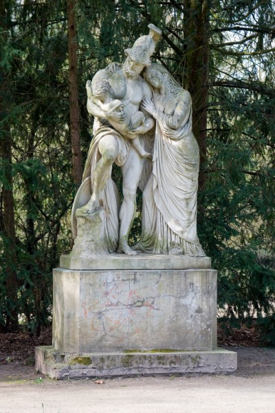 Moers, Hektor-Denkmal, 2012-04 CN-01