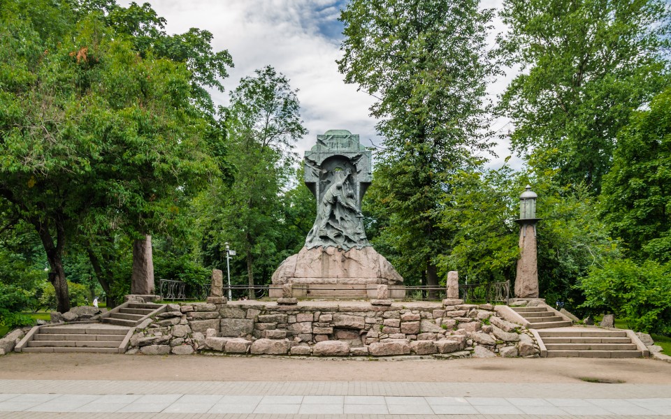 Monument to Stereguschiy torpedo boat SPB