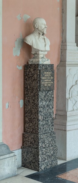 Moriz Kaposi (1837-1902), physician, Nr. 118, bust (marble) in the Arkadenhof of the University of Vienna 2597