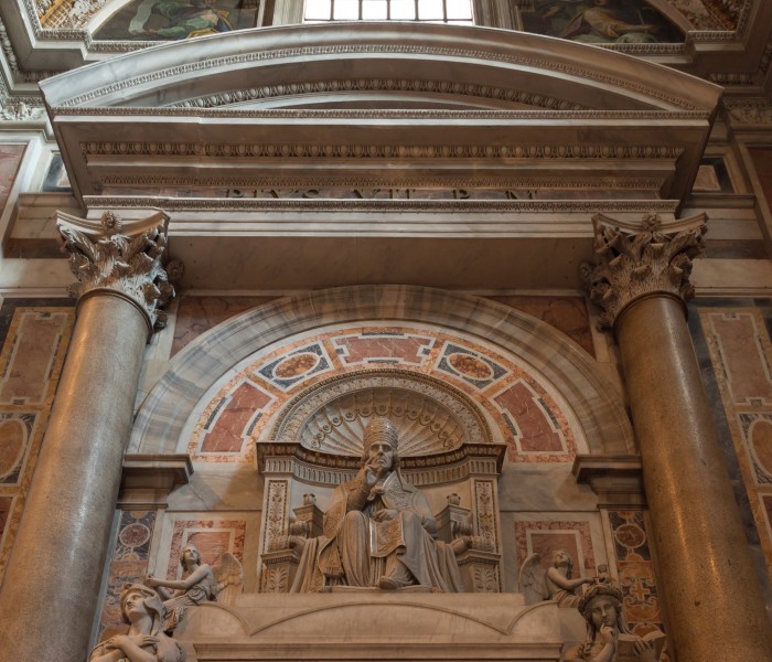 Pius VII monument Saint Peter's Basilica Vatican City
