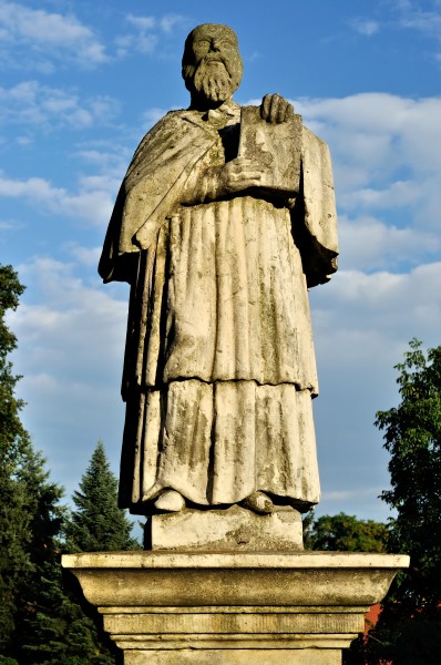 PL-SK Sandomierz, pomnik Wincentego Kadłubka 2016-08-18--18-20-55-002