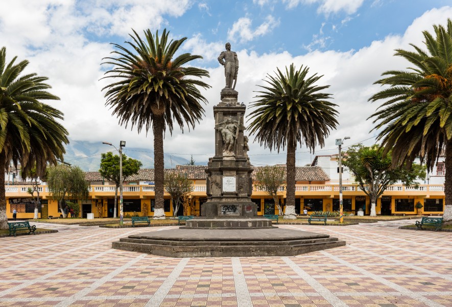 Plaza de armas, San Antonio de Ibarra, Ecuador, 2015-07-21, DD 16
