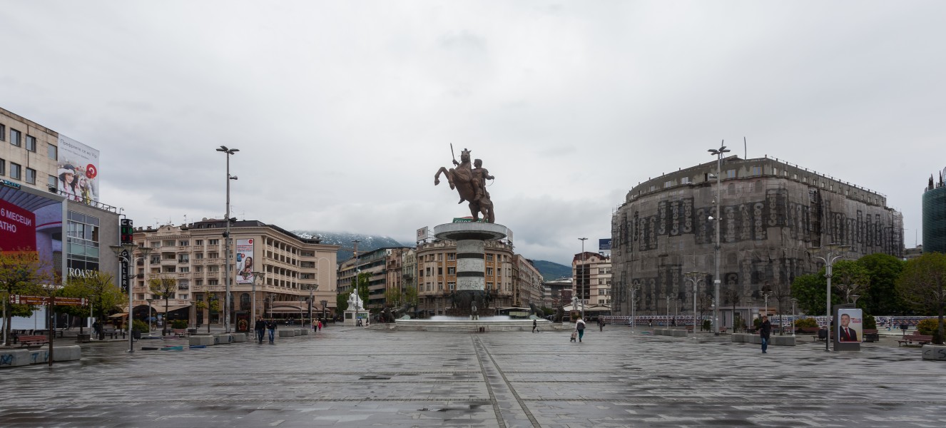 Plaza de Macedonia, Skopie, Macedonia, 2014-04-17, DD 71