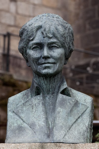 Rosalía de Castro - O Carril - Vilagarcía de Arousa - Galicia -2