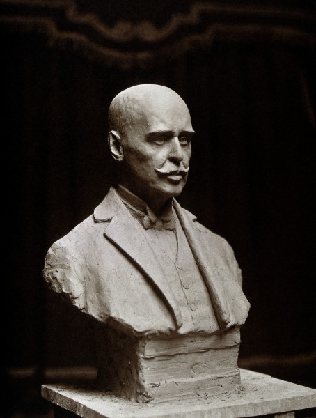 Sir Ronald Ross. Photograph by Grove, Son & Boulton after Ja Wellcome V0027104