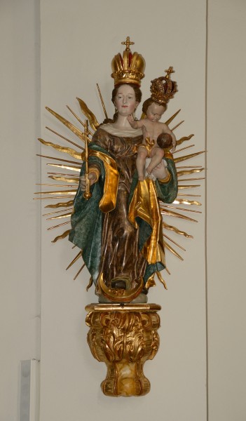 Statue Mary & child, St. Lorenzen am Wechsel