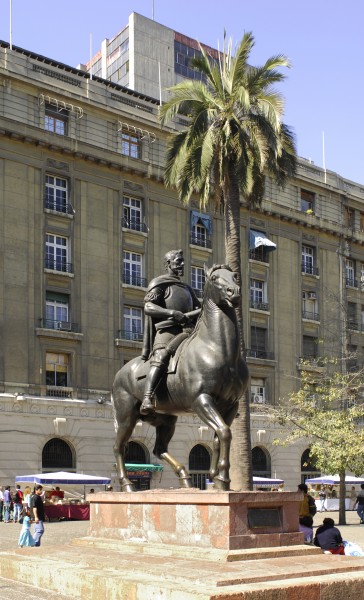 Statue of Pedro de Valdivia (Santiago, Chile)