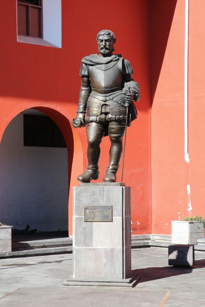Statue of Sebastián de Benalcázar, Quito