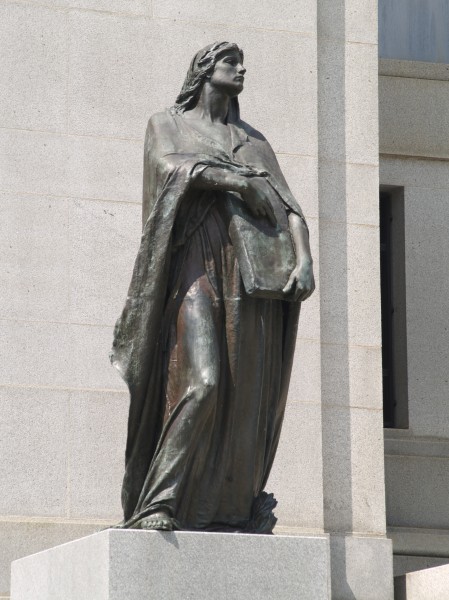 Statue of Truth