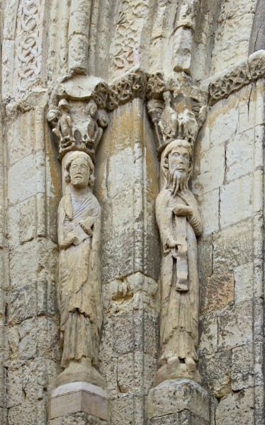 Statues gauche San Martin Segovia