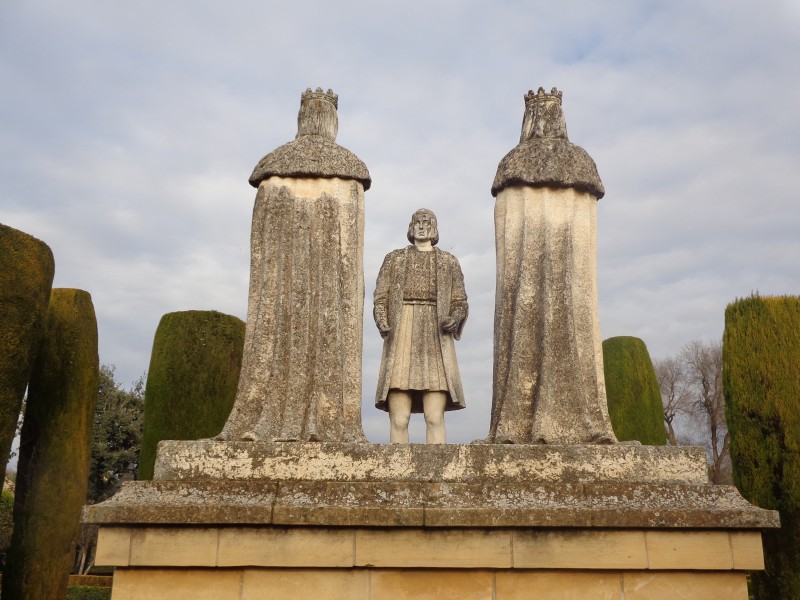 Statues of the Catholic Kings and Columbus 2
