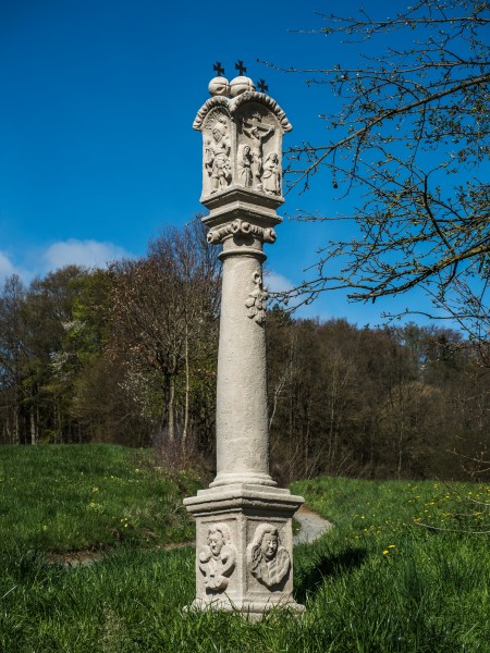 Steinsäule-Krassach-P4202064