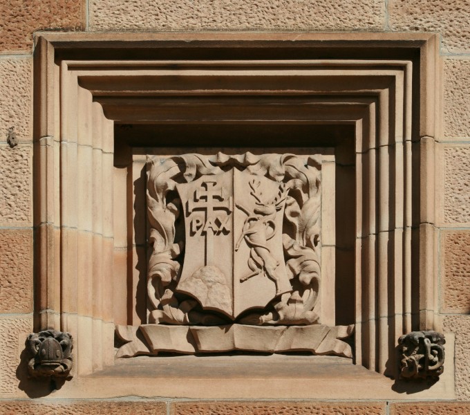 SydneyUniversity GreatHall SandstoneCrest 6