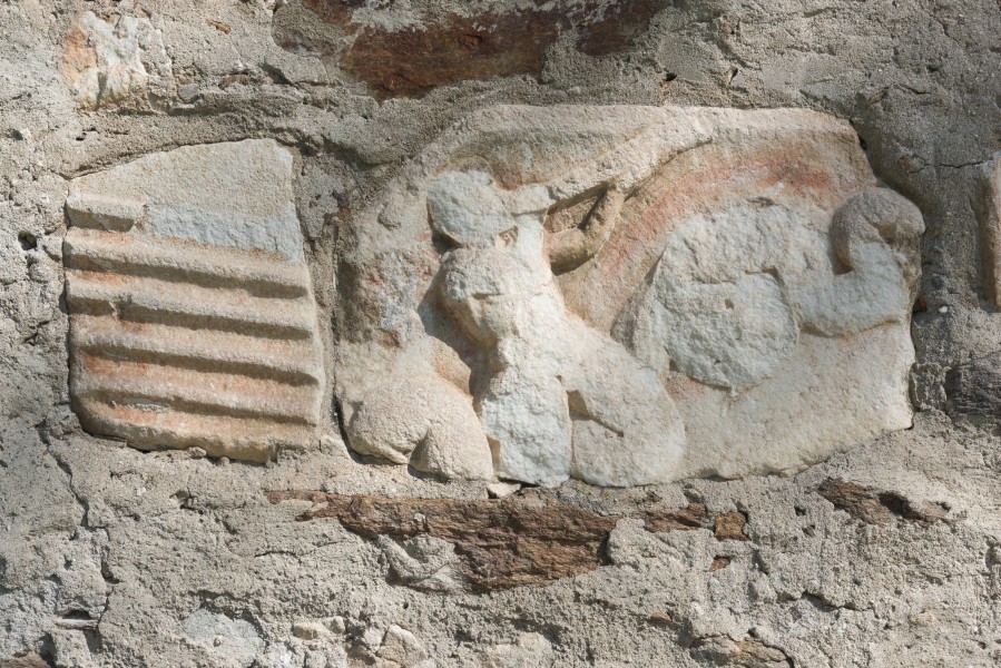 Villach Gratschach Filialkirche hll. Philippus und Jakobus Tritonrelief Pilasterfragment 29042015 2819