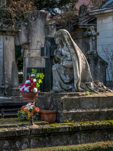 Vitoria - Cementerio Santa Isabel - Tumba 07