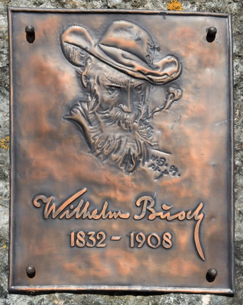 Weitensfeld Zammelsberg Dichtersteinhain Gedenktafel fuer Wilhelm Busch 11042016 1311
