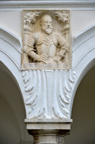 Wernberg Kloster Arkadenhof Brustrelief Georg Khevenhueller 14112014 947