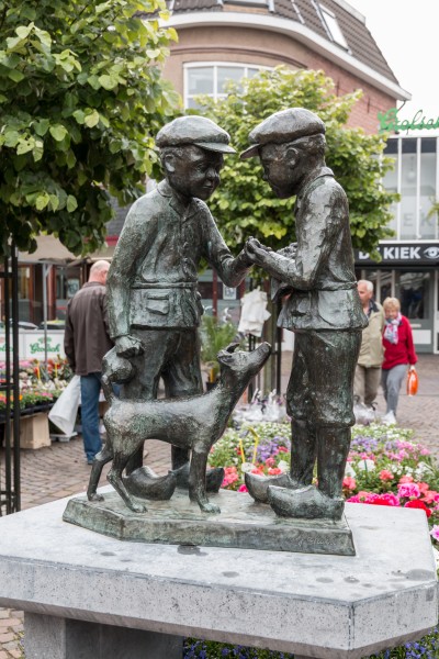 Winterswijk (Niederlande), -Skulptur -Knelis en Willem- -- 2014 -- 0162