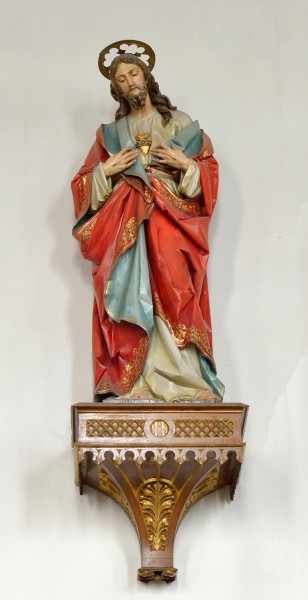 Woodcarved polychromed statue of Jesus in the parish church Feldthurns