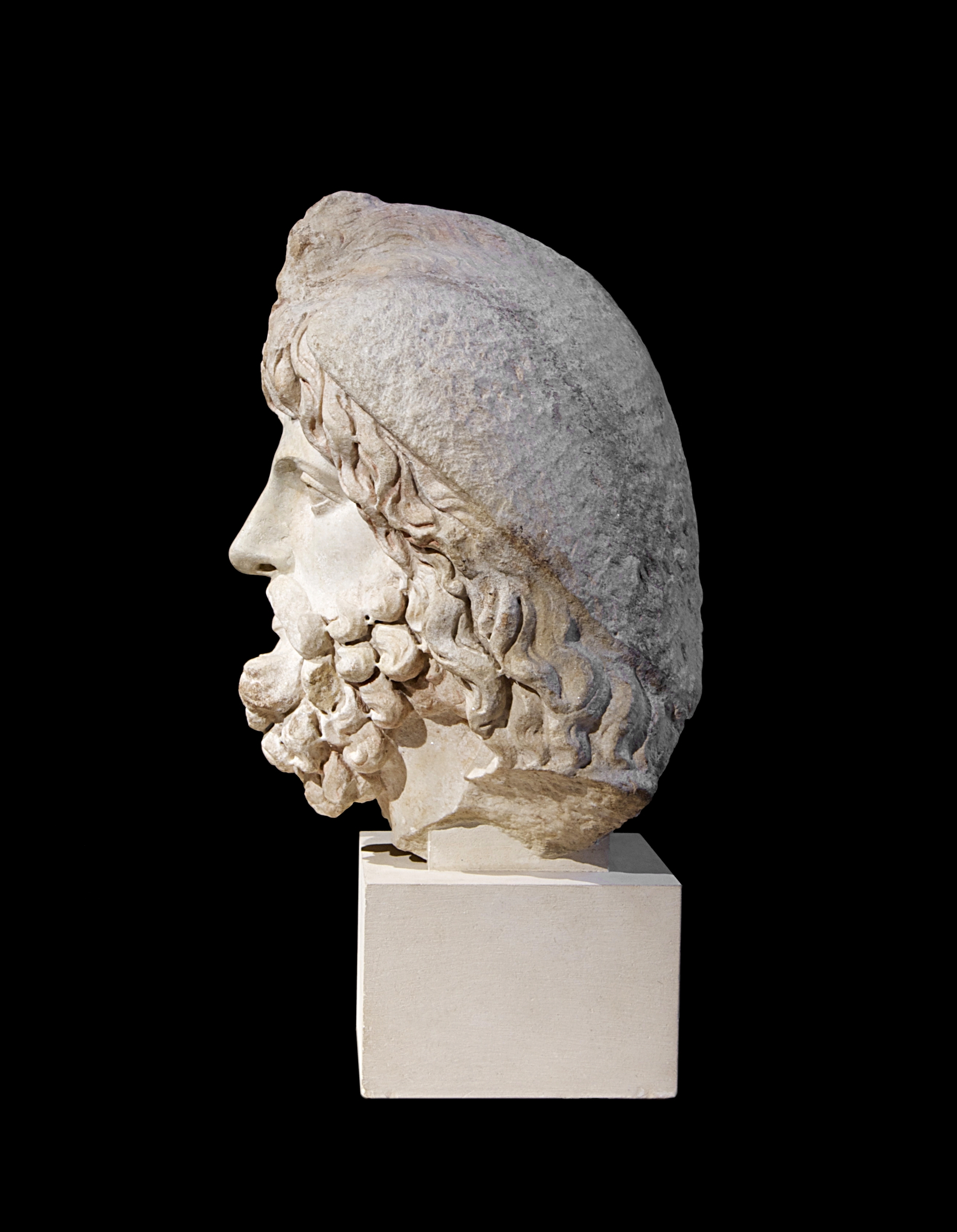 Serapis Louvre AO1027 profil
