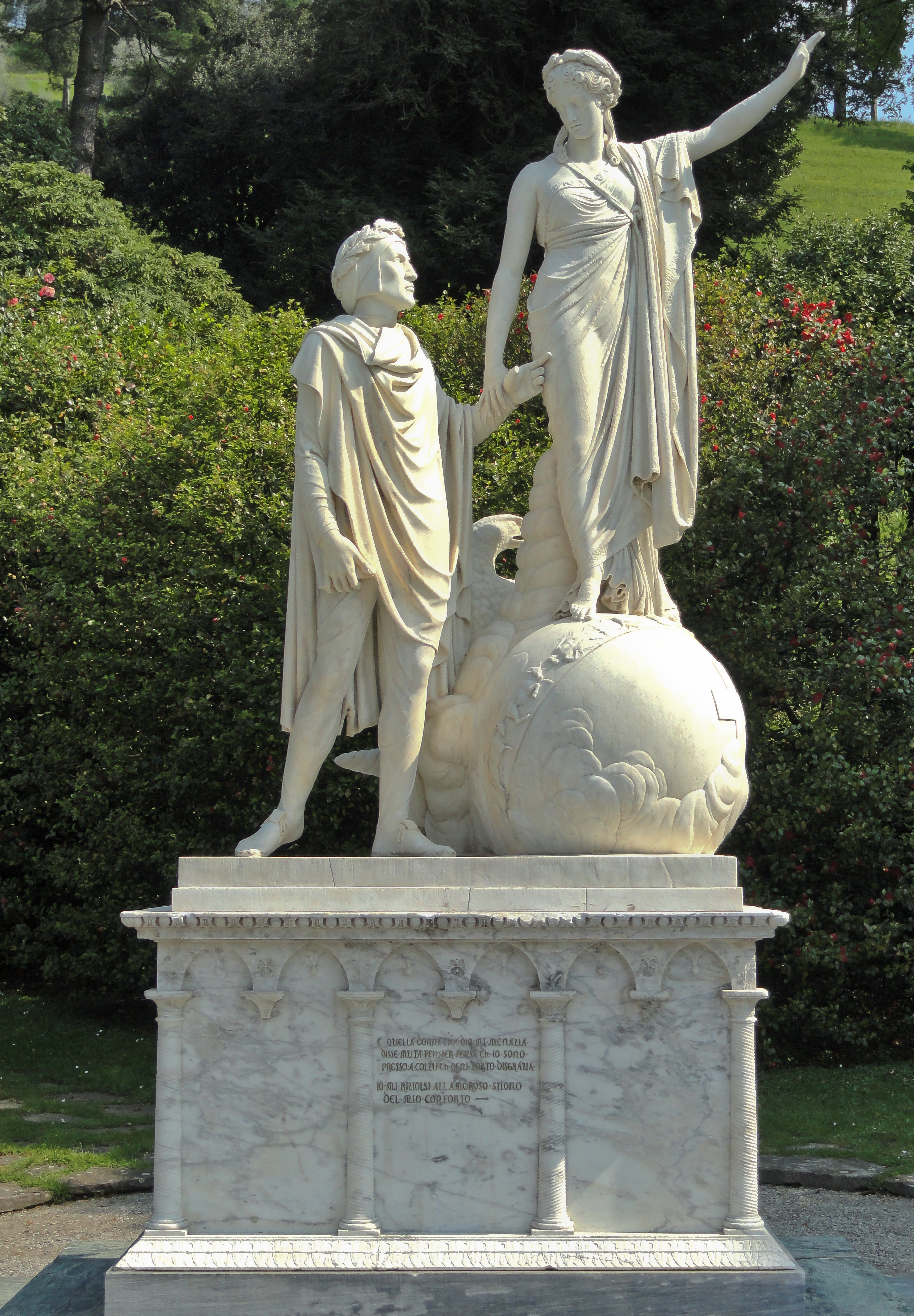 Statue in Villa Melzi (Bellagio) - DSC02734 korr
