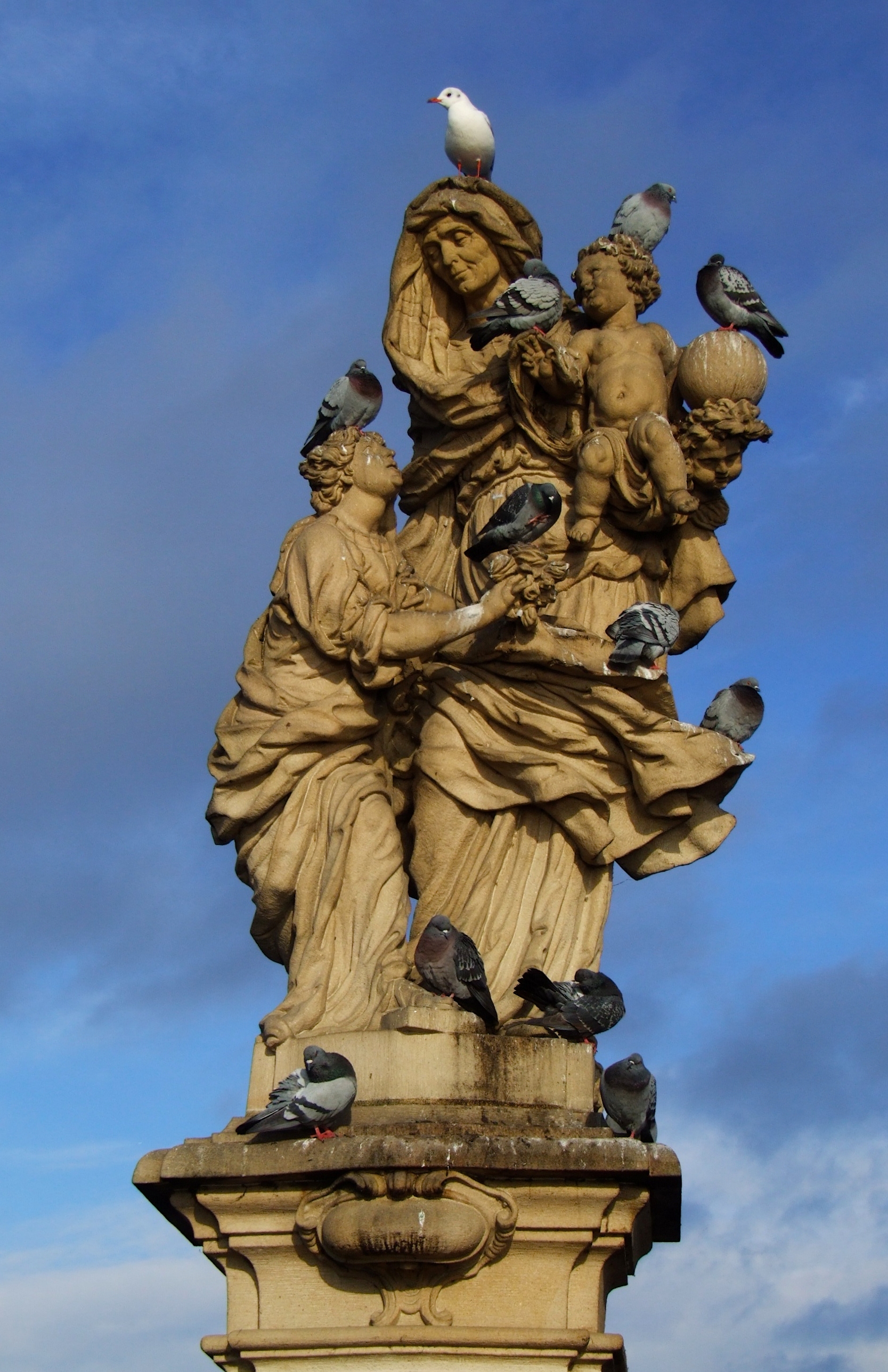 Svatá Anna - socha na Karlově mostě