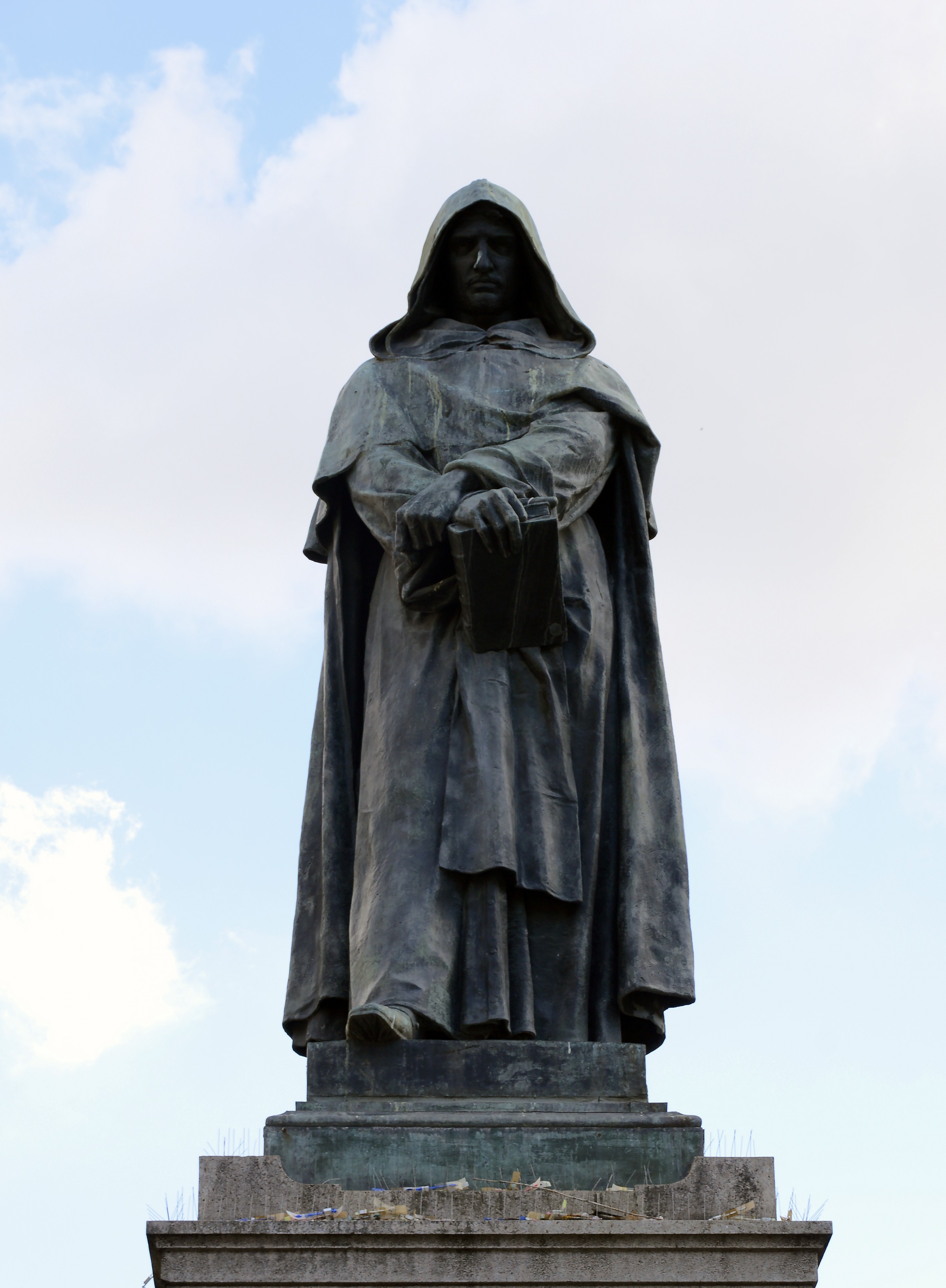 Bronze statue of Giordano Bruno by Ettore Ferrari , Campo de' Fiori, Roma