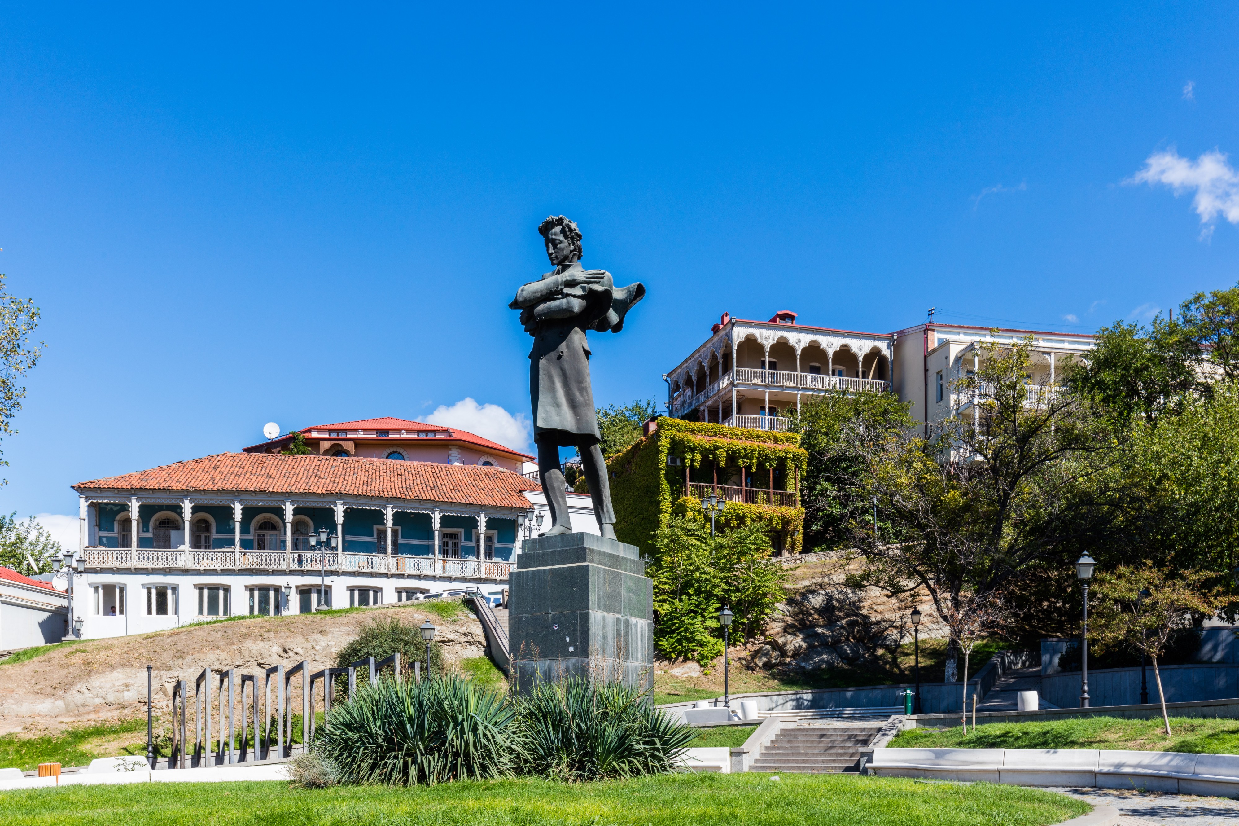Estatua de Baratashvili, Tiflis, Georgia, 2016-09-29, DD 115