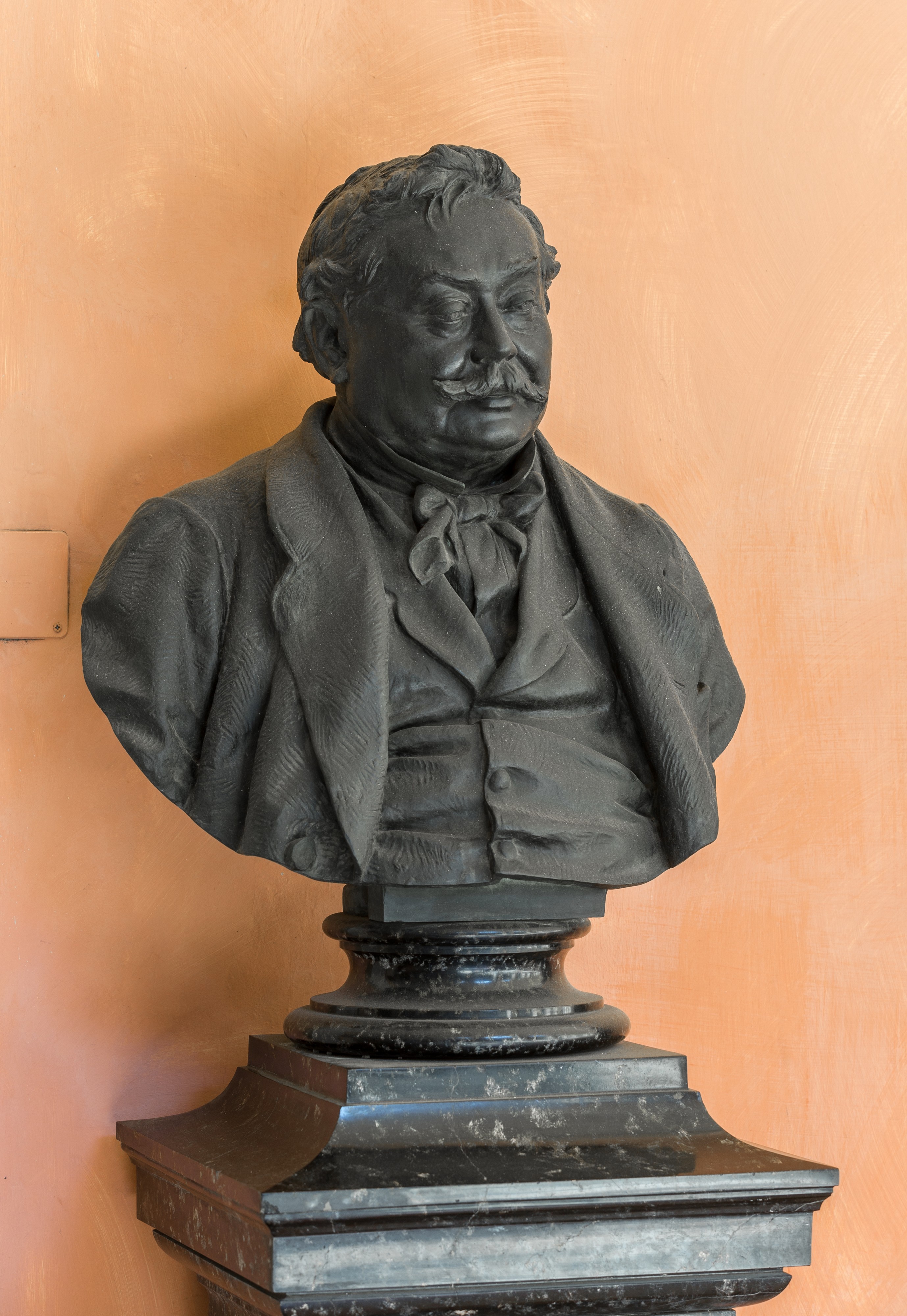 Ferdinand von Hebra (1816-1880), Nr. 106, bust (bronze) in the Arkadenhof of the University of Vienna-2880