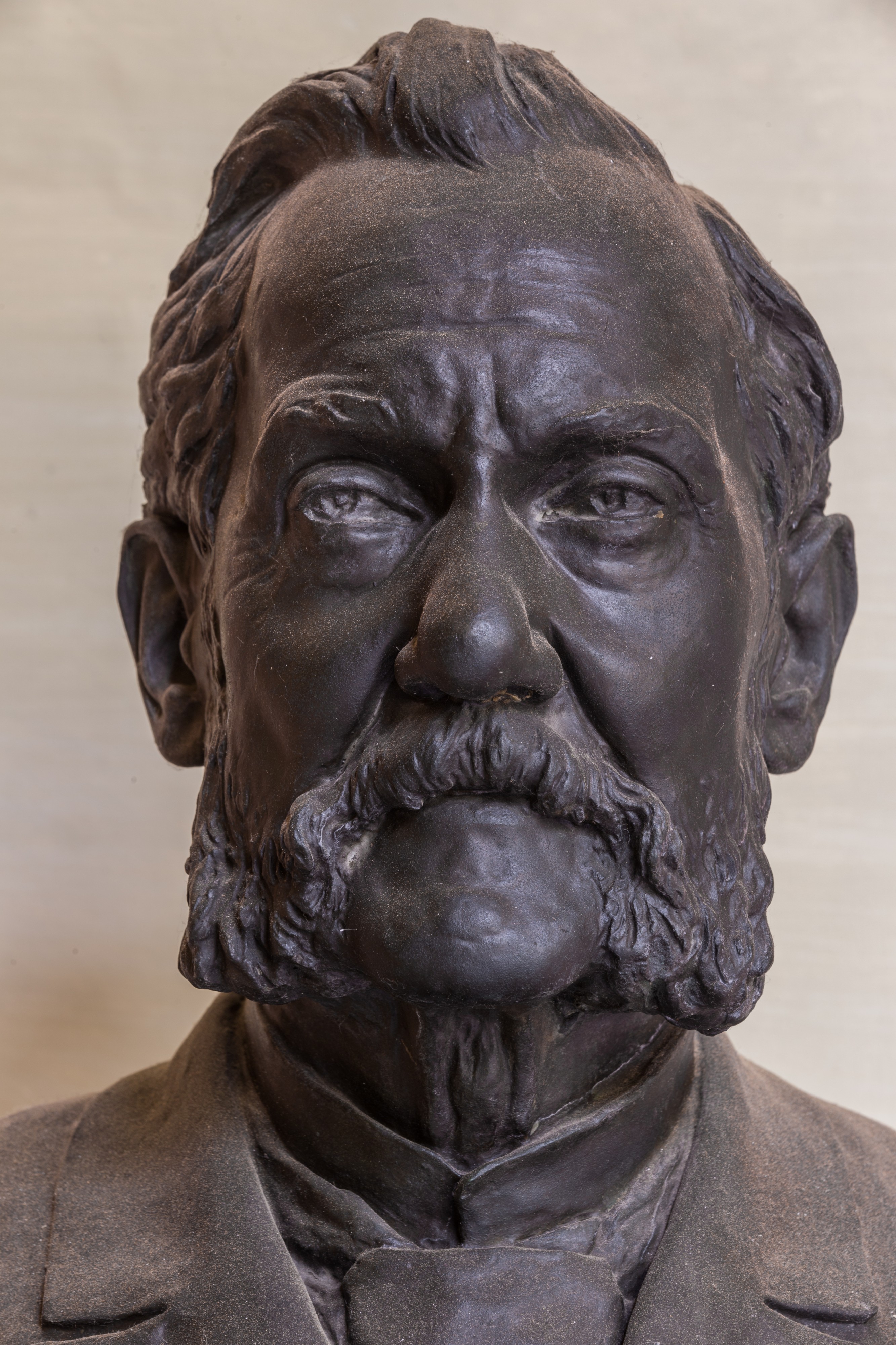 Josef Unger (Nr. 65) bust (bronze) in the Arkadenhof, University of Vienna-9333