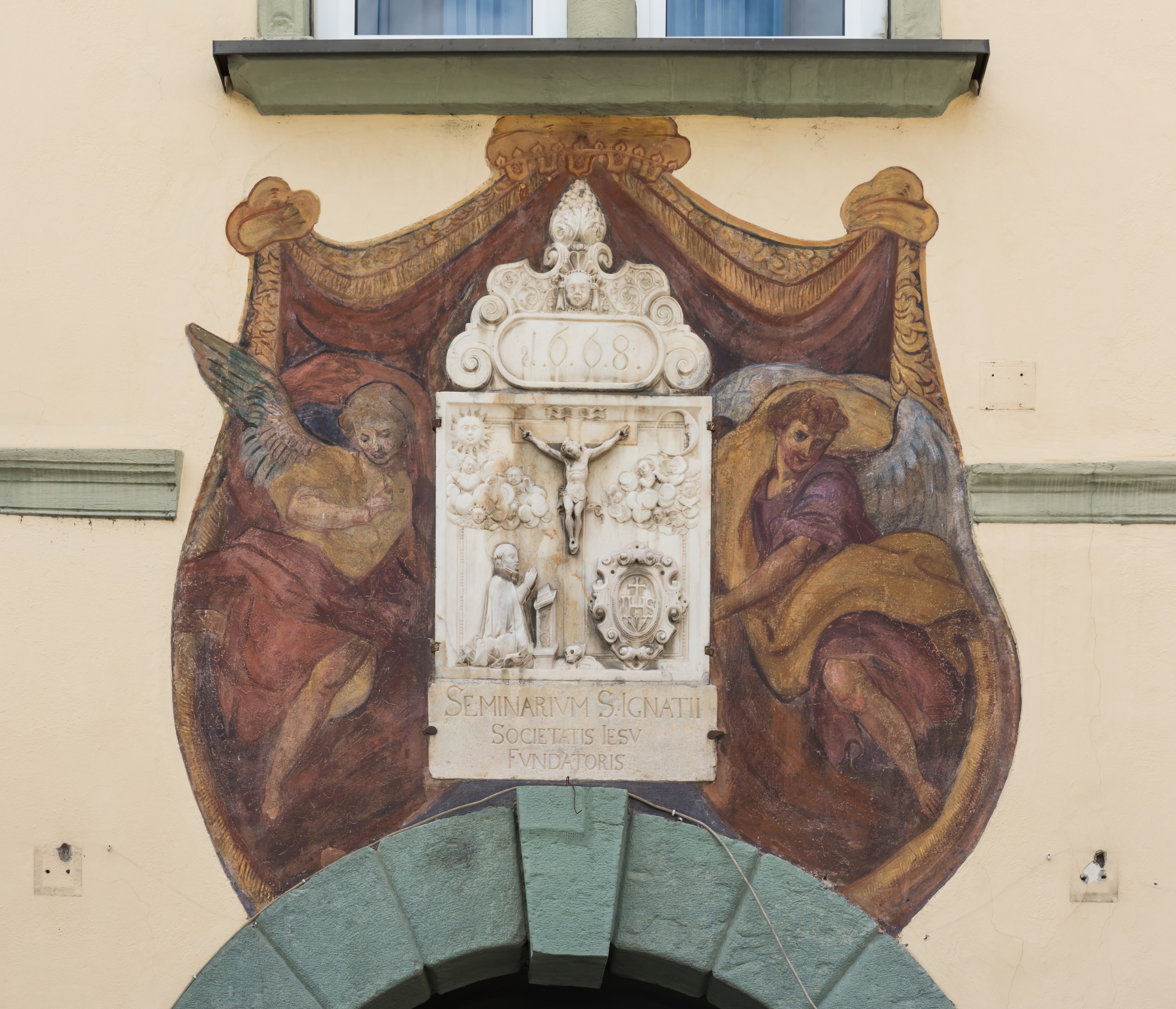 Klagenfurt Karfreitstrasse 14 ehemaliges Jesuitenkolleg Supraporte 09092015 7237