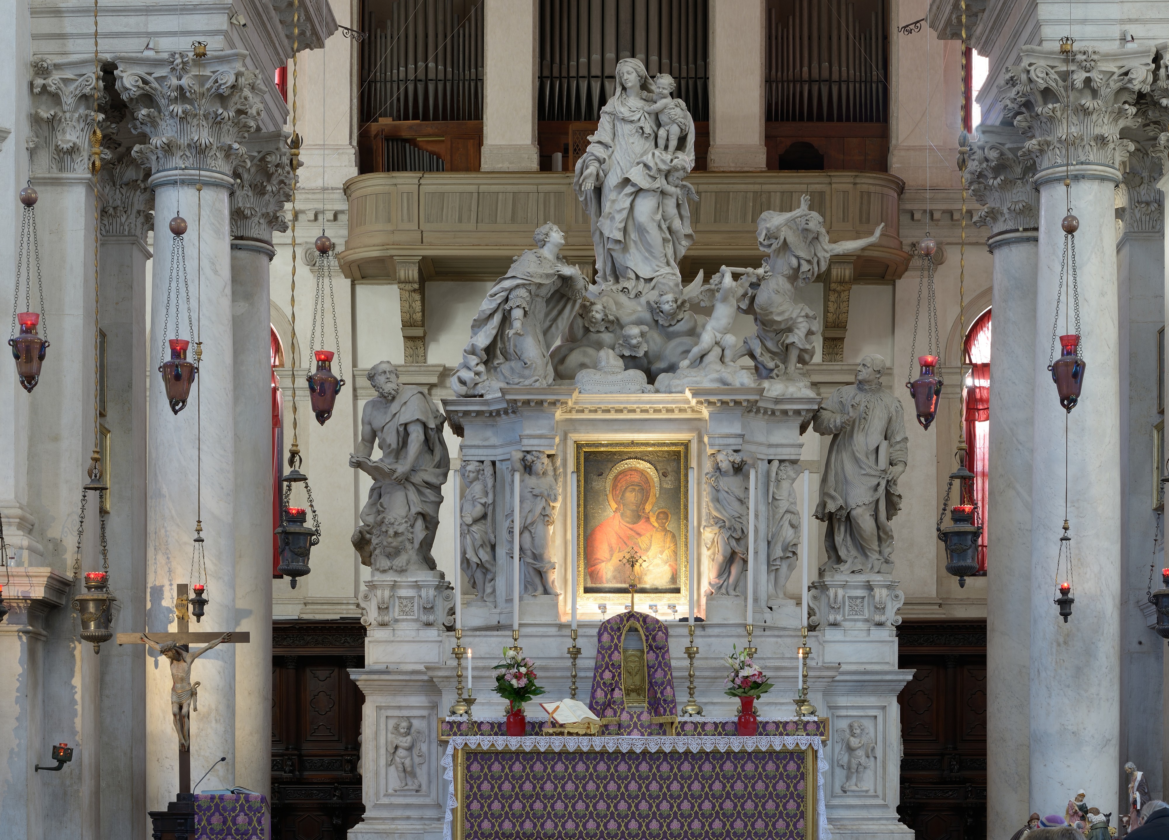 Le Court Altare S. Maria della Salute 2012