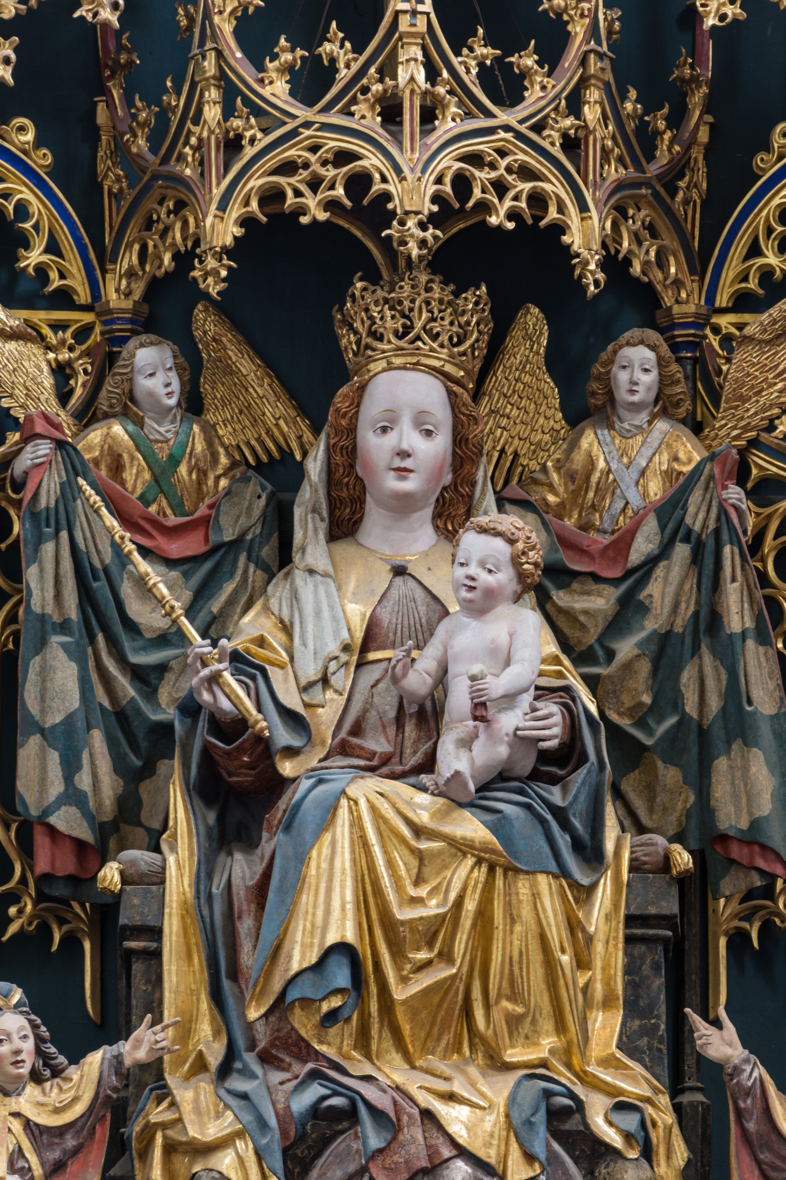 Maria Laach Kirche Flügelaltar Madonna 01
