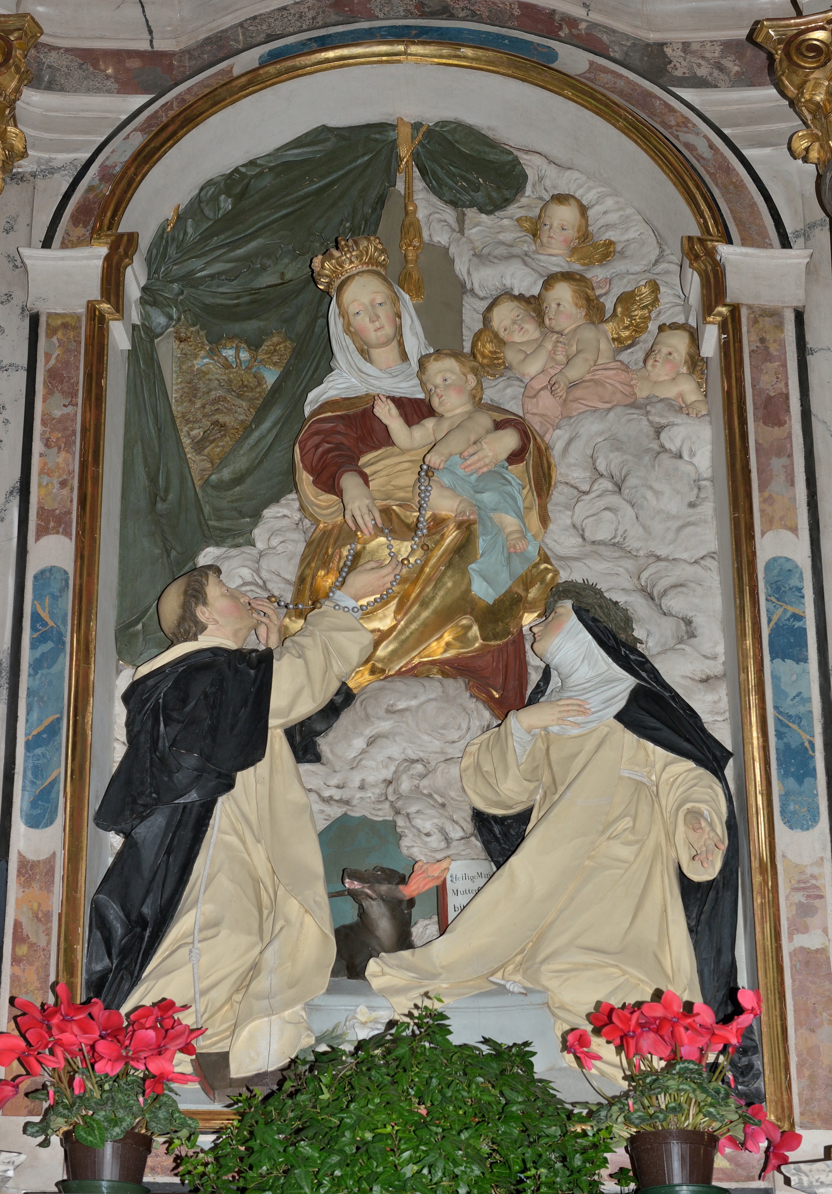 Pfarrkirche Sankt Peter und Paul Villnöß Rosarien Madonna
