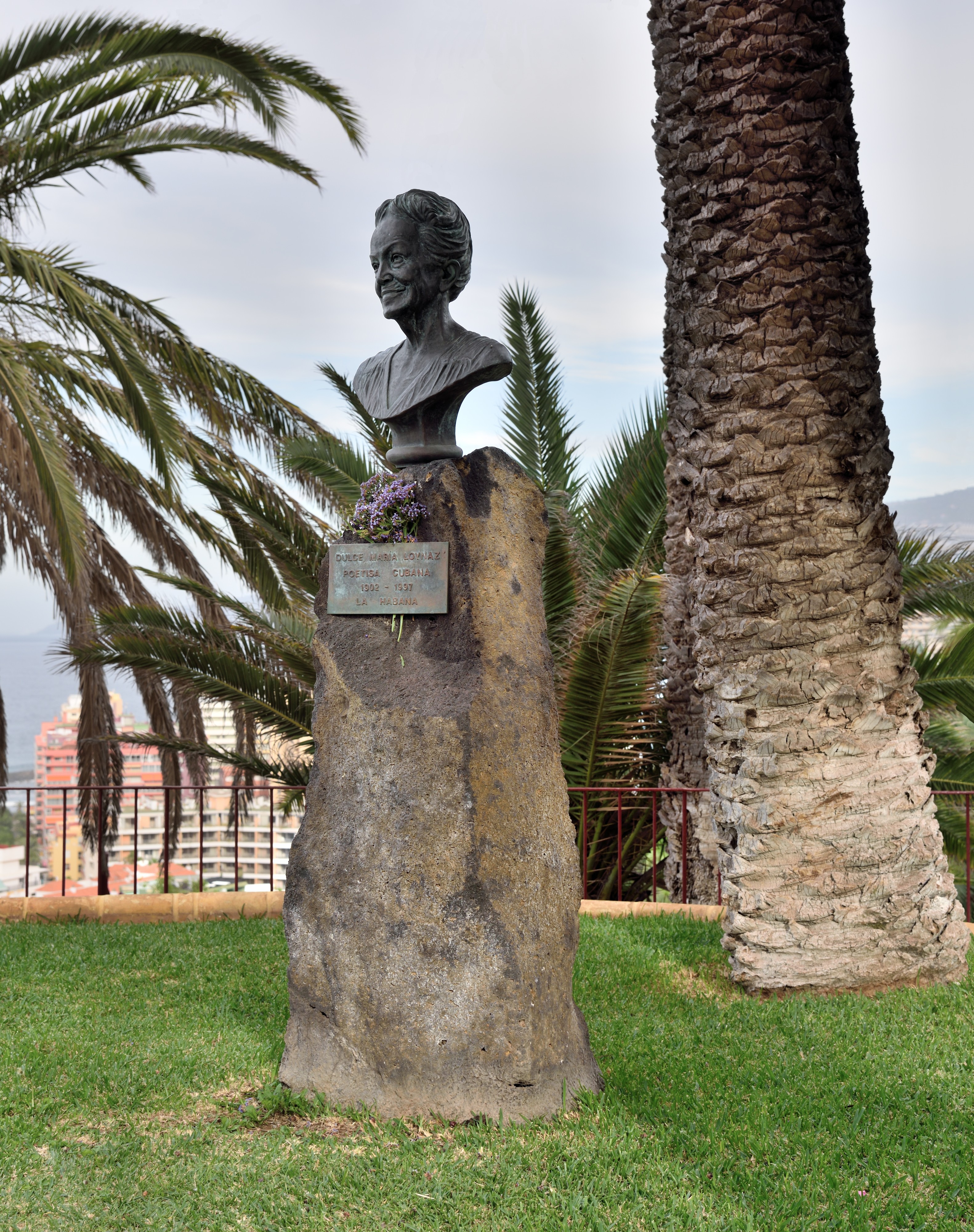Puerto de la Cruz Tenerife - Dulce María Loynaz - Monument